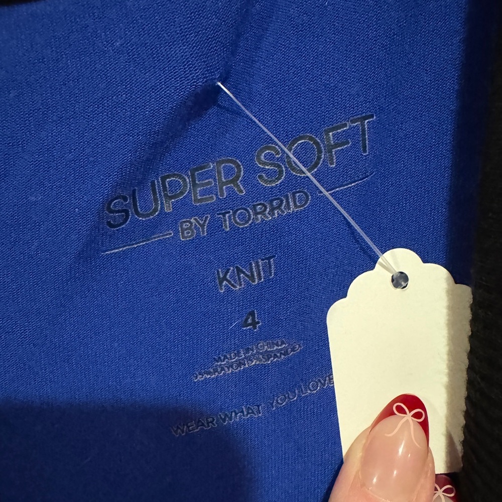 Torrid T-Shirt Dress - Picture 4 of 4
